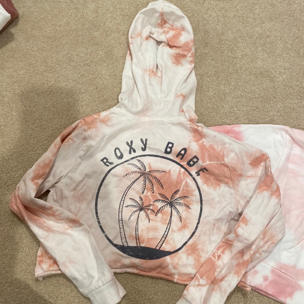 Roxy size 5 pink cropped sweatshirt
